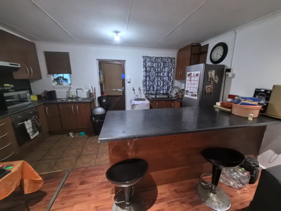 3 Bedroom Property for Sale in Seawinds Western Cape